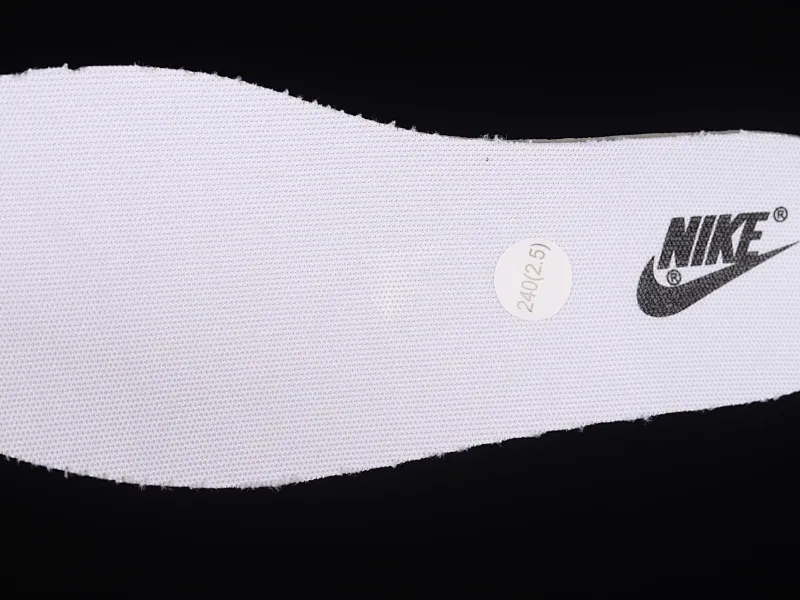 All Categories Nk SB Dunk Series Nk SB Dunk Low Low-top sneakers Nk Dunk Low Black and White Panda Code Customized version of deconstructed strap casual sneakers DD1391-100